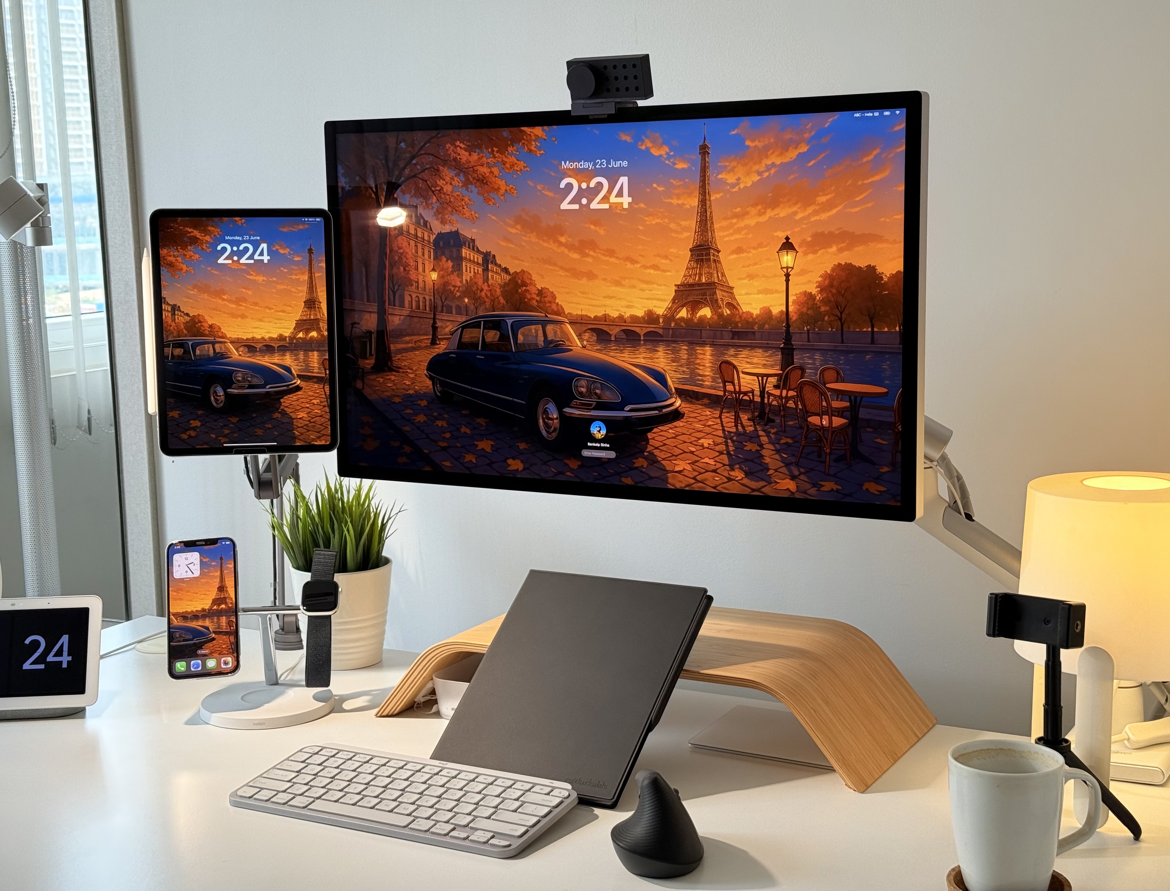 Wallpaper loader